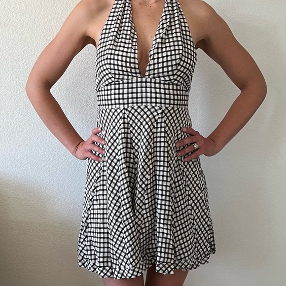 Miou Muse Black and White Gingham Checked Halter Dress - Picture 9 of 12